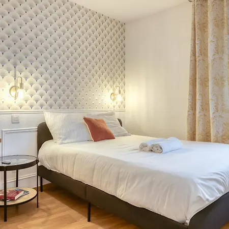 #hn - F2 Avec Balcon Pied De La Gare Rouen